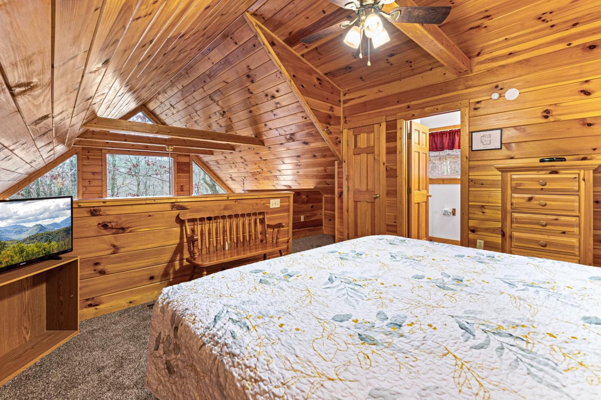 Hickory Hill Pigeon Forge